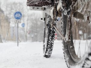 Does Colder Weather Mean Less Risk for Bicycle Accidents?